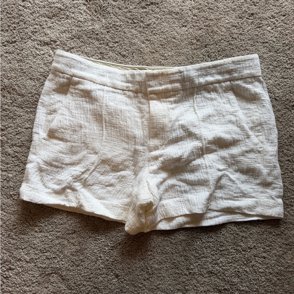 Vince Women's Cream Shorts size 6